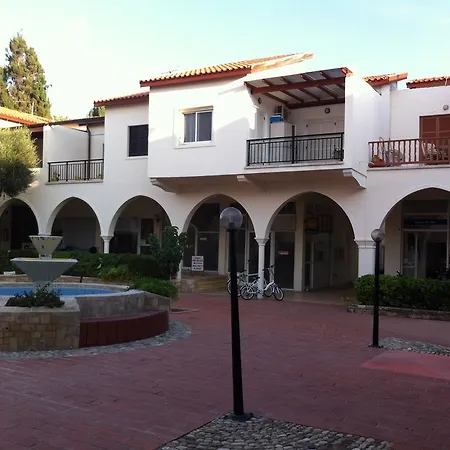 Limnaria West Apartament