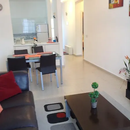 Limnaria West Apartament